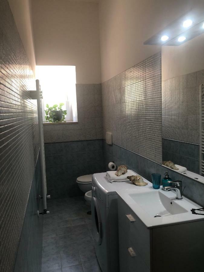 Central House Terracina Εξωτερικό φωτογραφία